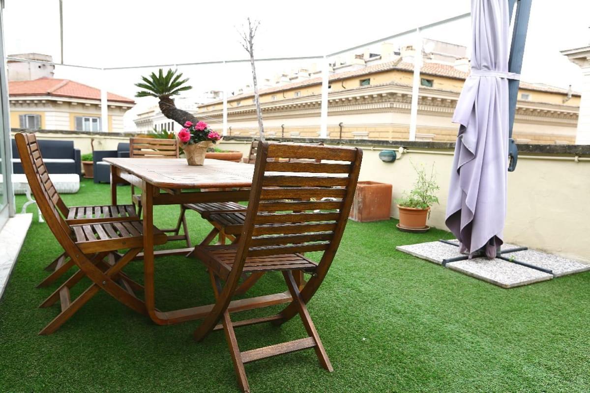 Bb Roma Prati Bed & Breakfast Exterior photo