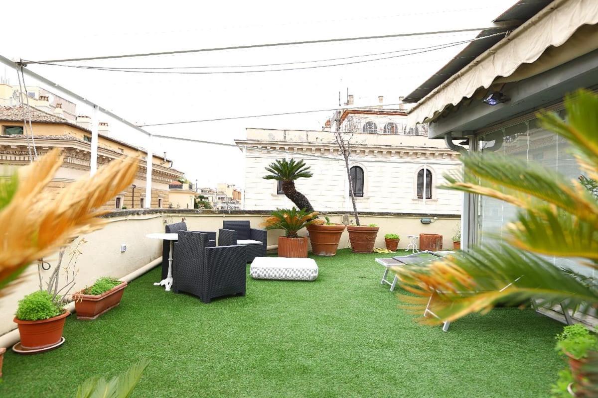 Bb Roma Prati Bed & Breakfast Exterior photo