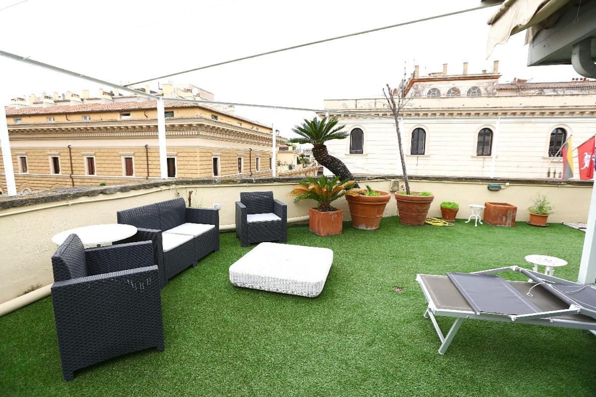 Bb Roma Prati Bed & Breakfast Exterior photo